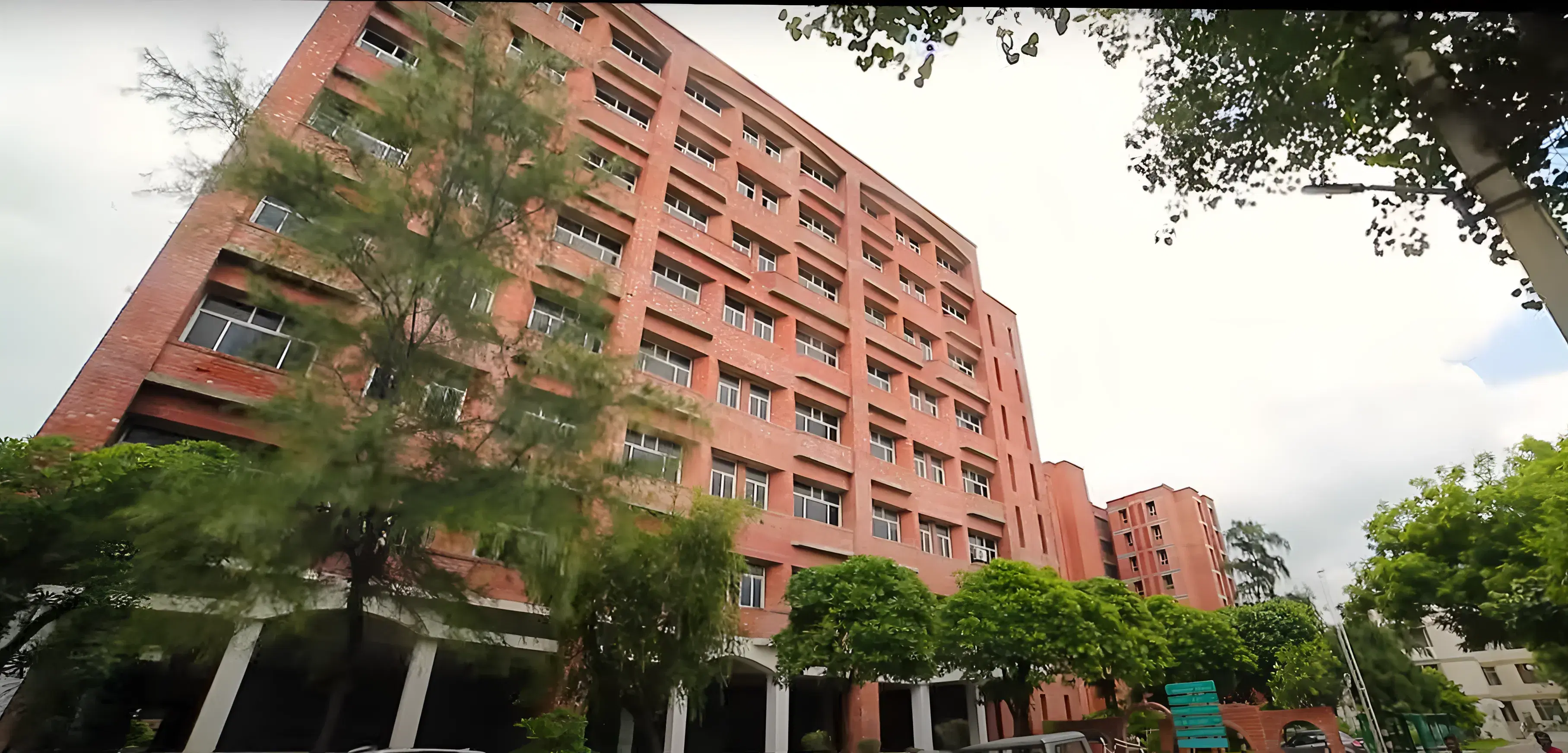 Sharda University Agra Academic Infrastructure photo 4